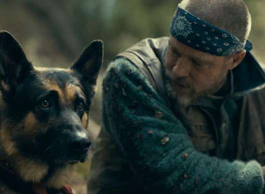V srdci divočiny: Ultimátní slaďák pro drsné chlapy ždímá slzičky v novém traileru | Fandíme filmu