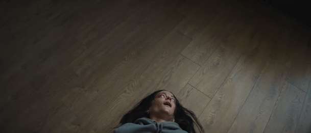 Trees are Watching: Eva Green propadá šílenství ve vizuálně podmanivém hororu | Fandíme filmu
