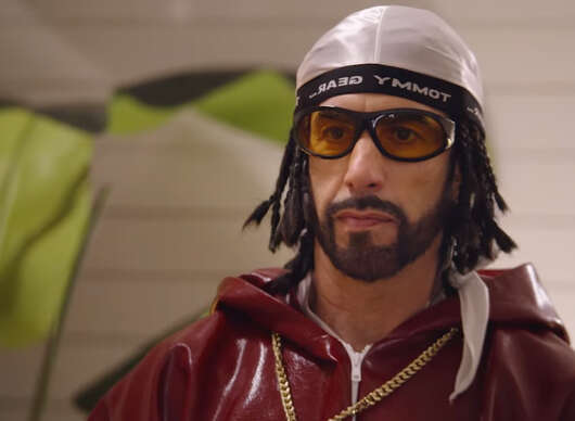 Ali G: Who Iz I? - V novém traileru chystanou komedii propaguje Borat | Fandíme filmu