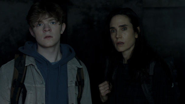 Temná hmota: Sci-fi o paralelních realitách je zpátky s 2. řadou | Fandíme serialům