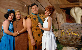Ryan Gosling chystá hrané zpracování Flintstoneových | Fandíme filmu