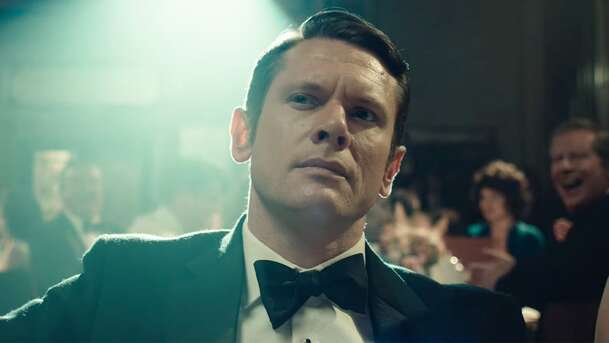 Ink: Zrod ultimátního bulváru je v novém filmu stylovou jízdou | Fandíme filmu