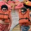 Tiny Fugitives: Johnny Knoxville v bláznivé komedii loví děcka jako zvěř | Fandíme filmu