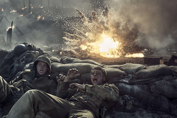Komáří pohár: Drsná válečná podívaná od Netflixu ukázala trailer | Fandíme filmu
