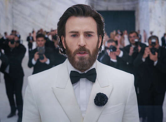 Oběť: Chris Evans v provokativní komedii míří na smrt – nový trailer | Fandíme filmu