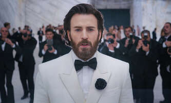 Oběť: Chris Evans v provokativní komedii míří na smrt – nový trailer | Fandíme filmu