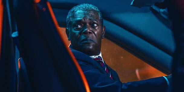 The Beast: Samuel L. Jackson si užívá akční nářez v novém traileru | Fandíme filmu