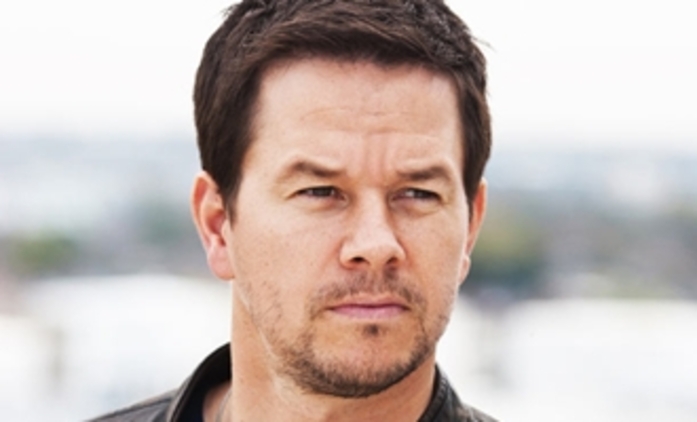 Deepwater Horizon: Mark Wahlberg a ohnivé inferno | Fandíme filmu