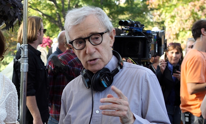 Woody Allen po desítkách filmů chystá první seriál | Fandíme filmu