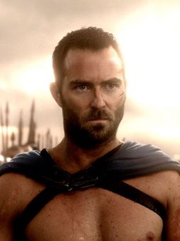 Sullivan Stapleton | Fandíme filmu