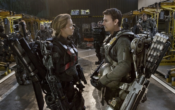 Na hraně zítřka: Pokračování akční sci-fi s Tomem Cruisem a Emily Blunt je stále v nedohlednu | Fandíme filmu