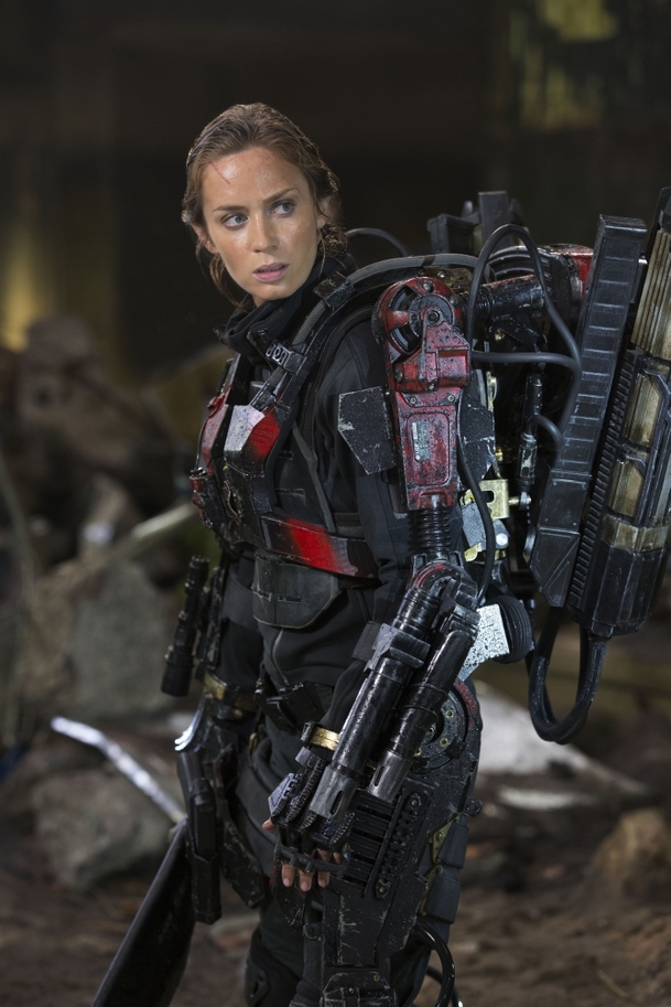 Na hraně zítřka: Pokračování akční sci-fi s Tomem Cruisem a Emily Blunt je stále v nedohlednu | Fandíme filmu