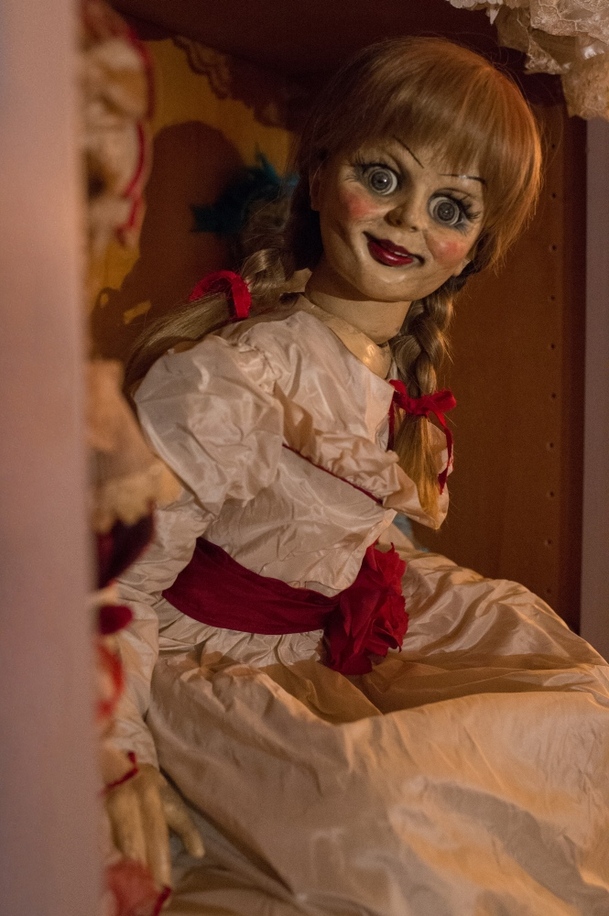 Annabelle straší v novém traileru | Fandíme filmu