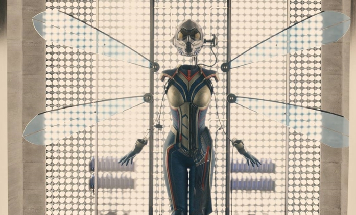 Ant-Man & The Wasp: Evangeline Lilly v kostýmu na první fotce | Fandíme filmu