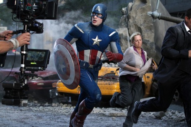 Avengers: Hromada nových záběrů v TV spotech | Fandíme filmu