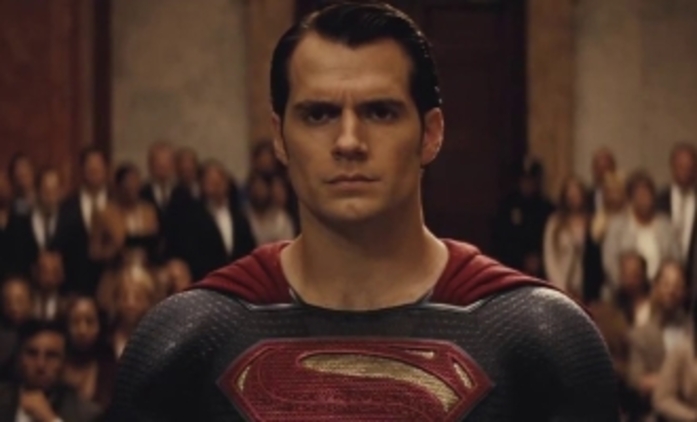 Batman v Superman: Kino trailer | Fandíme filmu