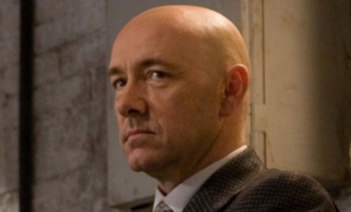 Batman vs. Superman: Lex Luthor a Alfred obsazeni | Fandíme filmu