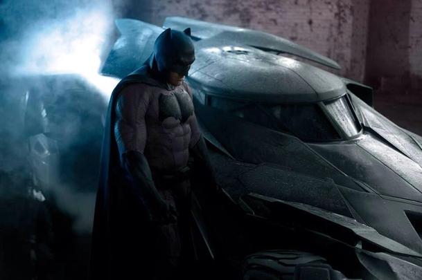 Batman vs. Superman: Batman na první oficiální fotce | Fandíme filmu