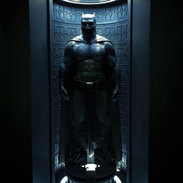 Batman v Superman není pokračování Muže z oceli | Fandíme filmu