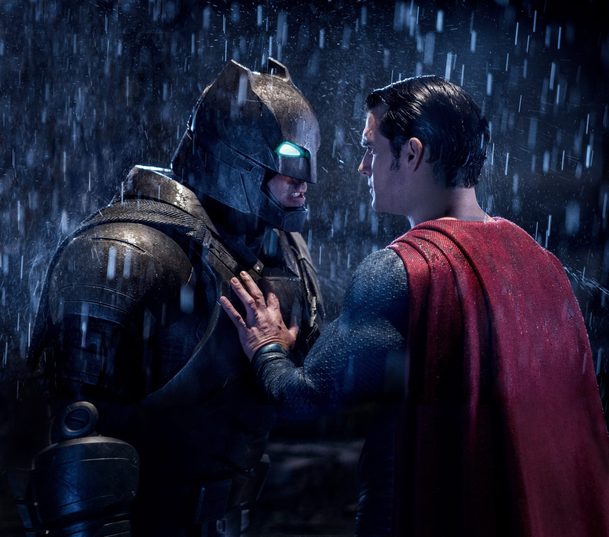 Batman v Superman: Souboj titánů v novém klipu | Fandíme filmu