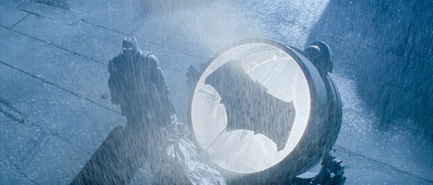 Batman v Superman: Detailní fotky Batmanovy zbroje | Fandíme filmu