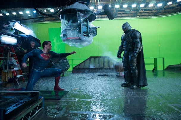 Batman v Superman: Parádní fotky bez dodělaných triků | Fandíme filmu