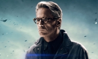 Jeremy Irons: BvS kritiku zaslouží, JL bude jednodušší | Fandíme filmu