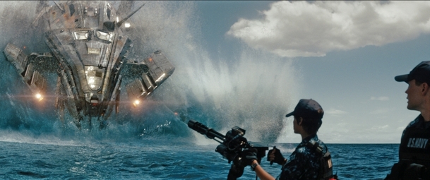 Bitevní loď: Trailer ve stylu Transformers | Fandíme filmu