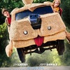 Blbý a blbější 2 na plakátě se svým psím autem | Fandíme filmu