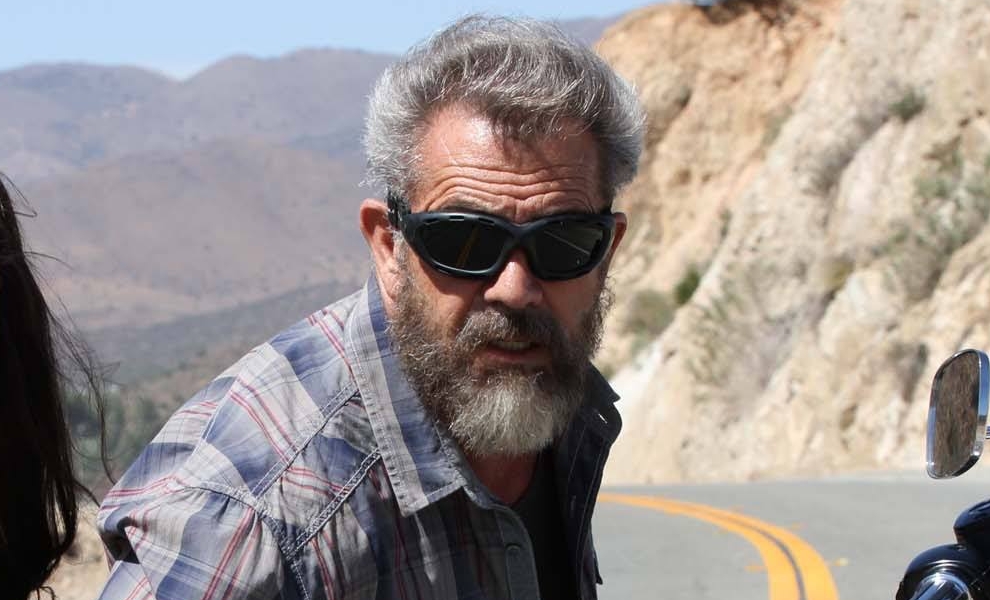 Blood Father: Mel Gibson hledá vykoupení a zachraňuje dceru