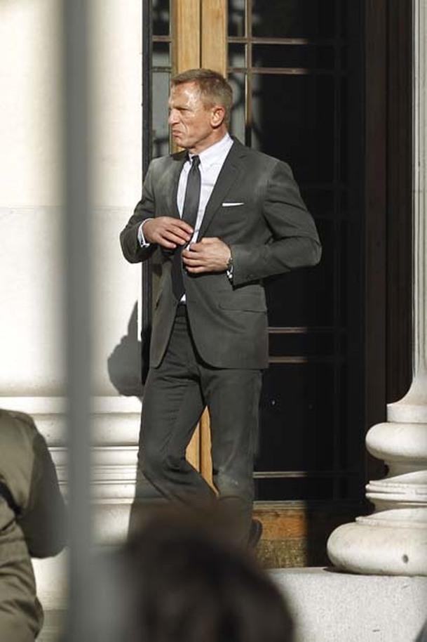 Skyfall: Daniel Craig na fotkách z natáčení | Fandíme filmu