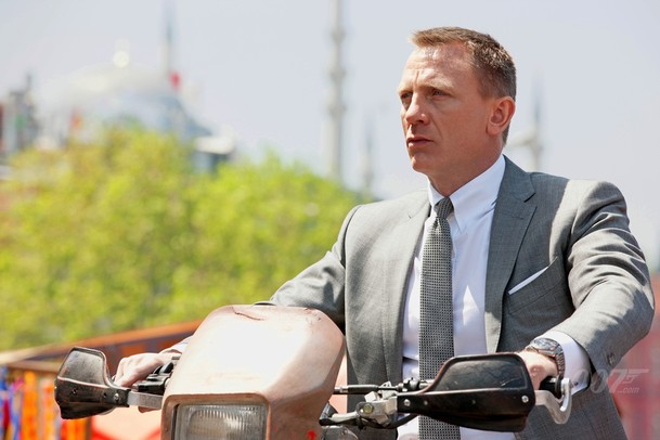 Bond 25: Craig snad domluvený. A co na to Nolan? | Fandíme filmu