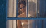 The Boy Next Door: Jennifer Lopez podlehne chlapci | Fandíme filmu