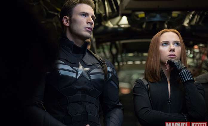 Ghosted: Chris Evans a Scarlett Johansson po letech u Marvelu opět hrají spolu | Fandíme filmu