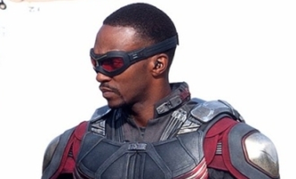 Anthony Mackie prozradil, jak se dozvěděl o překvapivém osudu Falcona | Fandíme filmu