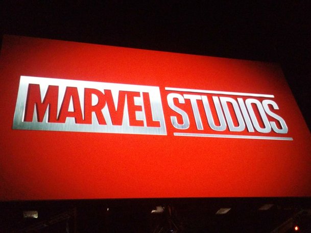 Marvel má nové logo a novou znělku | Fandíme filmu