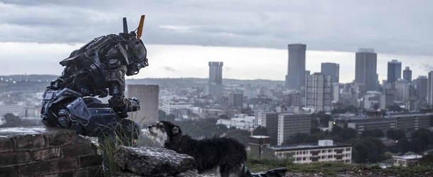 Chappie: První akční klip | Fandíme filmu