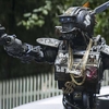 Chappie: První akční klip | Fandíme filmu