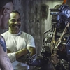 Chappie: První akční klip | Fandíme filmu