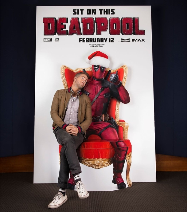 Deadpool: Trailer dostaneme pod stromeček. Teď obrázky | Fandíme filmu