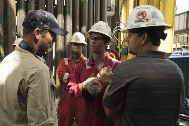 Recenze: Deepwater Horizon: Moře v plamenech | Fandíme filmu