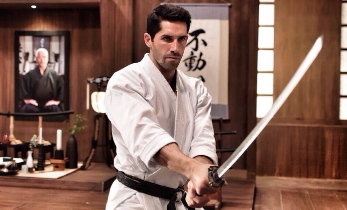 Doctor Strange: Scott Adkins dodá svaly | Fandíme filmu