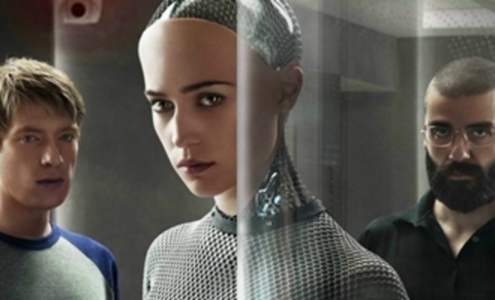 Ex Machina: První ohlasy, další trailer | Fandíme filmu