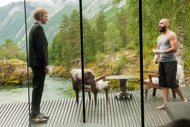 Ex Machina: Sci-fi s umělou inteligencí v nové ukázce | Fandíme filmu