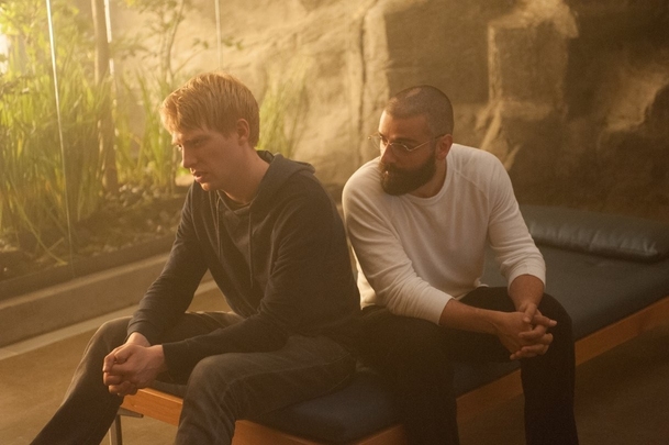 Ex Machina: Sci-fi s umělou inteligencí v nové ukázce | Fandíme filmu