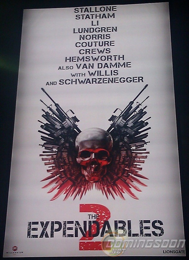 Expendables 2: Promo plakát a další fotky | Fandíme filmu