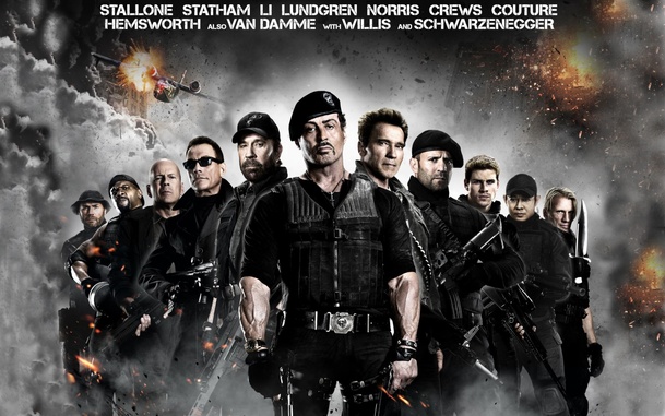 Expendables 2: Smrt vrhá stín na Postradatelné | Fandíme filmu