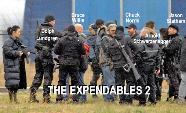 The Expendables II: Arnie, Sly i Bruce na prvních fotkách | Fandíme filmu