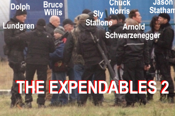 The Expendables II: Arnie, Sly i Bruce na prvních fotkách | Fandíme filmu