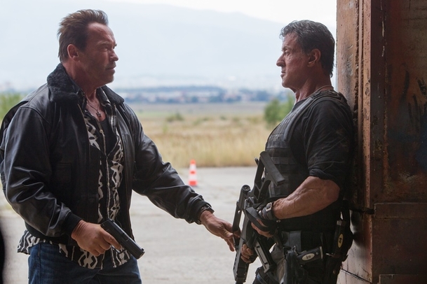 Expendables 4: Seagal opravdu ne, Grammer ano | Fandíme filmu